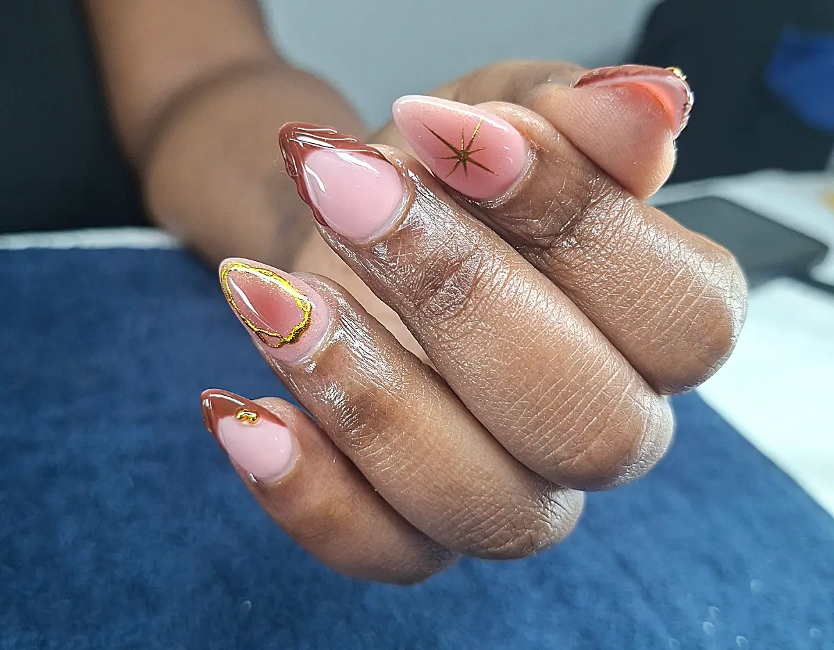 best nail soak off in Nairobi CBD